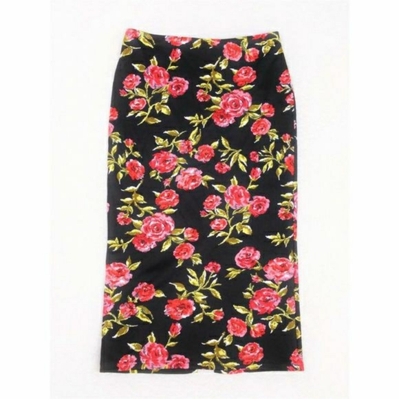 Macy's Black/Roses Made for Impulse Pencil Skirt - Picture 1 of 9